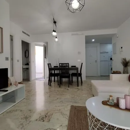Rent4 Malaga Lyli *