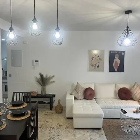 Rent4 Malaga Lyli * Torremolinos