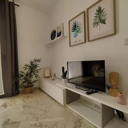 Rent4 Malaga Lyli Lejlighed